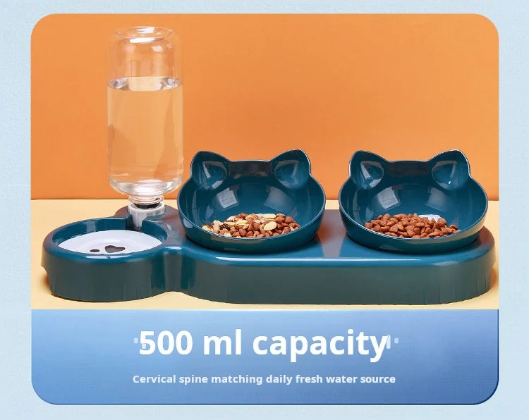 Haustiersc halen mit Wasserzufuhr, 3-in-1-Ohr-Design, gekipptes Katzen wasser und Futtern apf mit Schwerkraft wasser flasche zum Nackenschutz